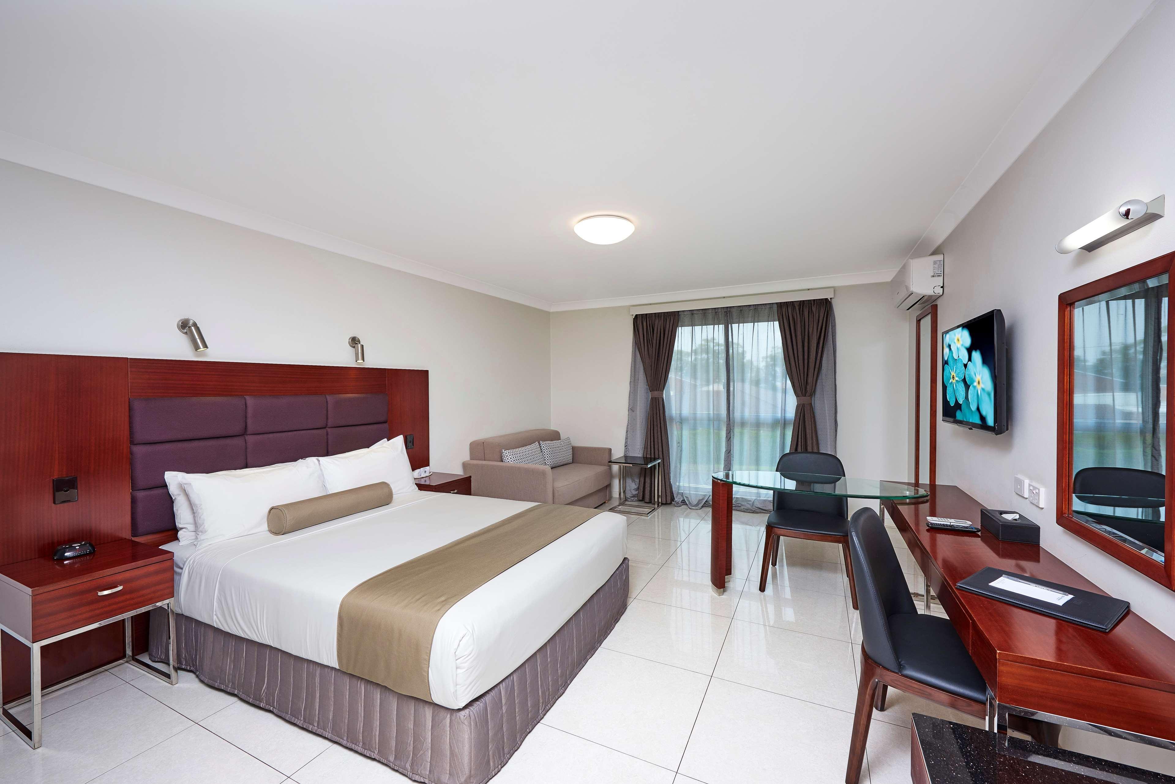 Best Western Casula Motor Inn Esterno foto