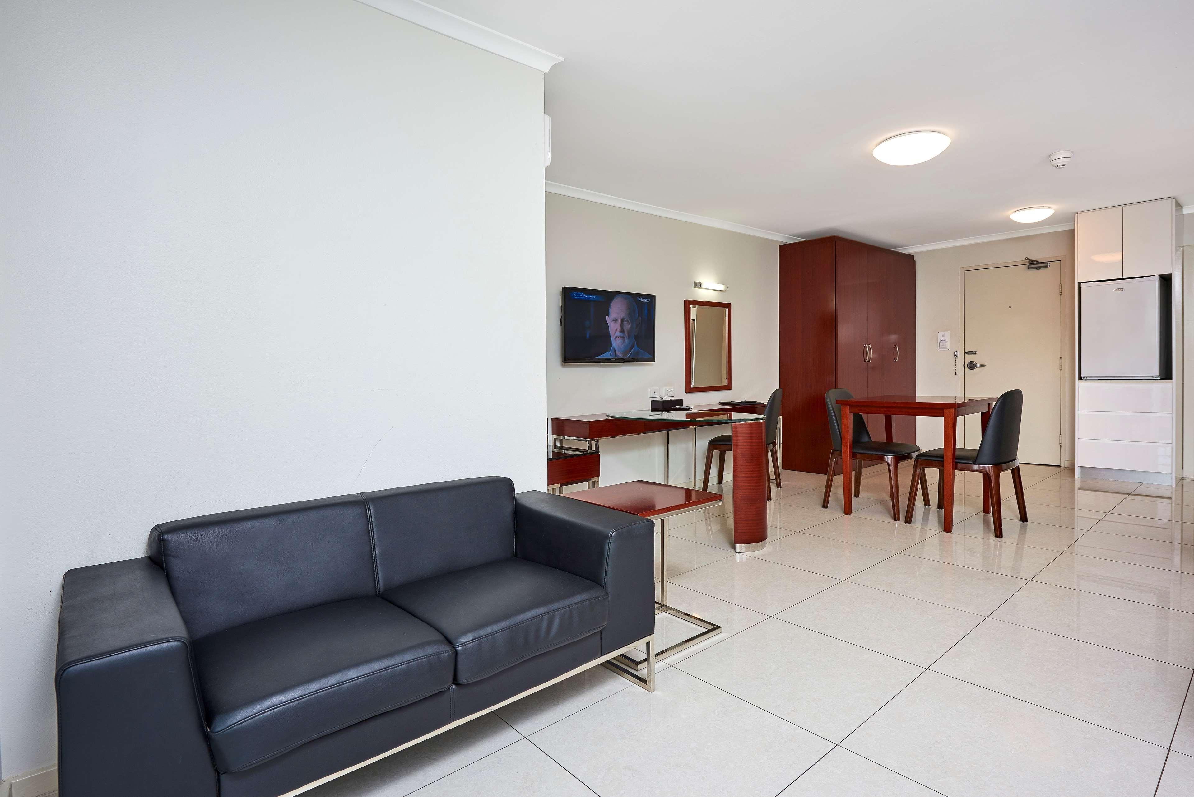 Best Western Casula Motor Inn Esterno foto