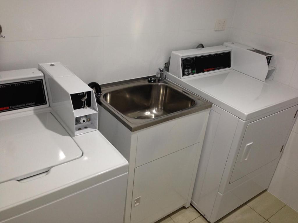 Best Western Casula Motor Inn Esterno foto