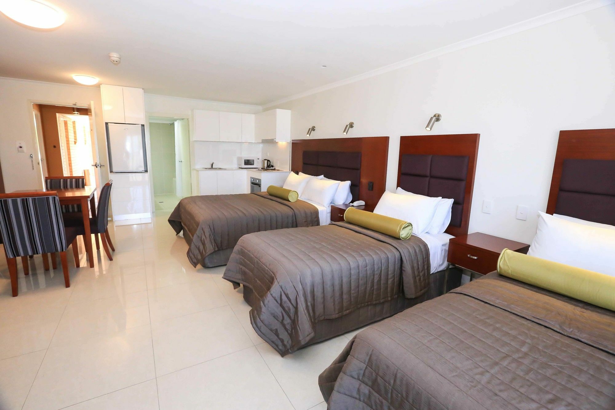 Best Western Casula Motor Inn Esterno foto