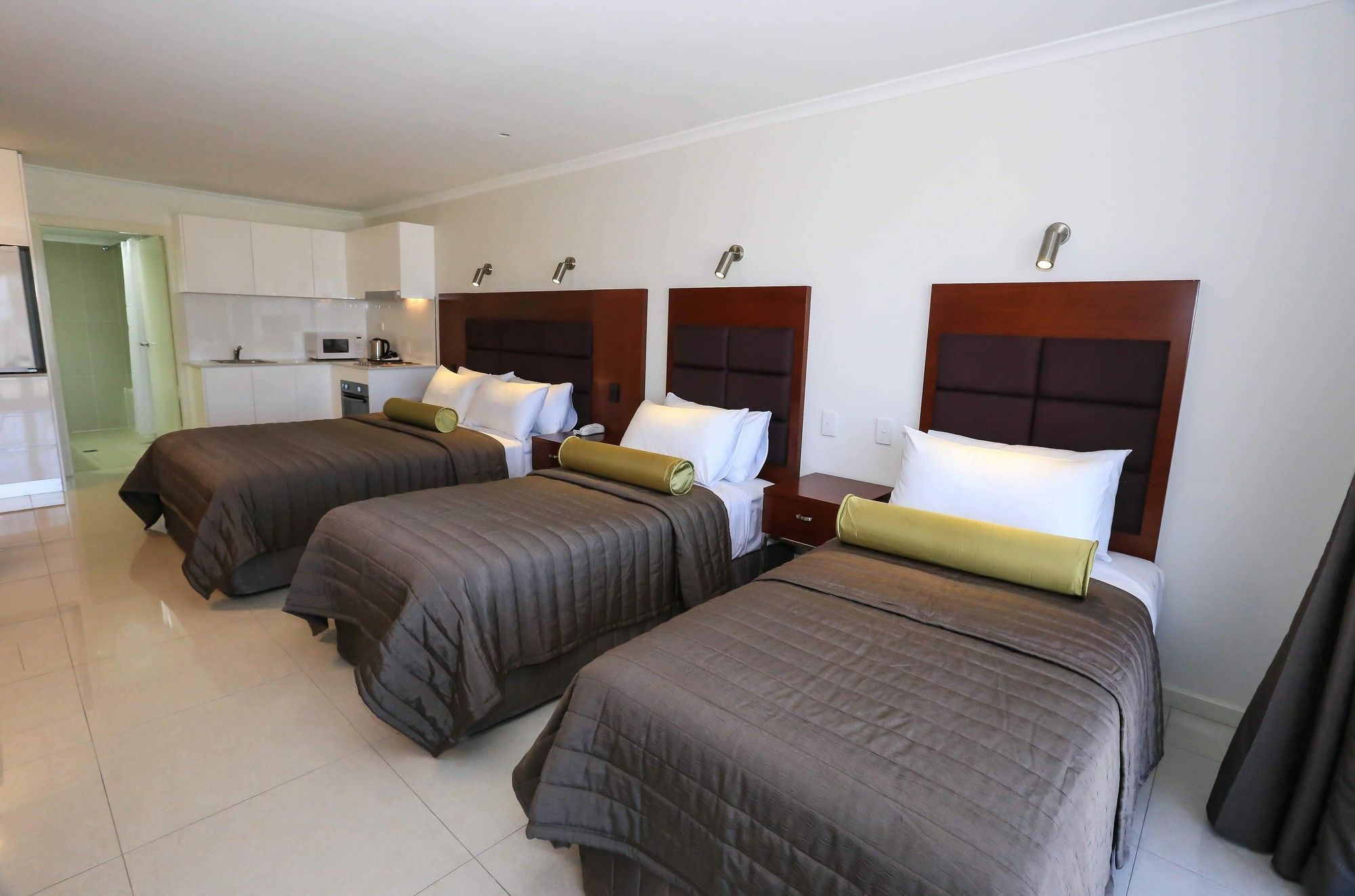 Best Western Casula Motor Inn Esterno foto