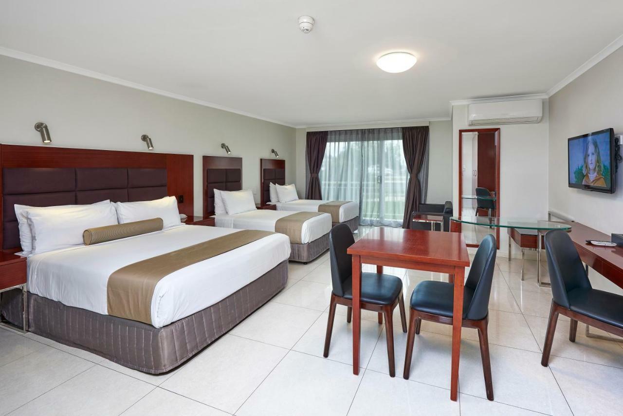 Best Western Casula Motor Inn Esterno foto